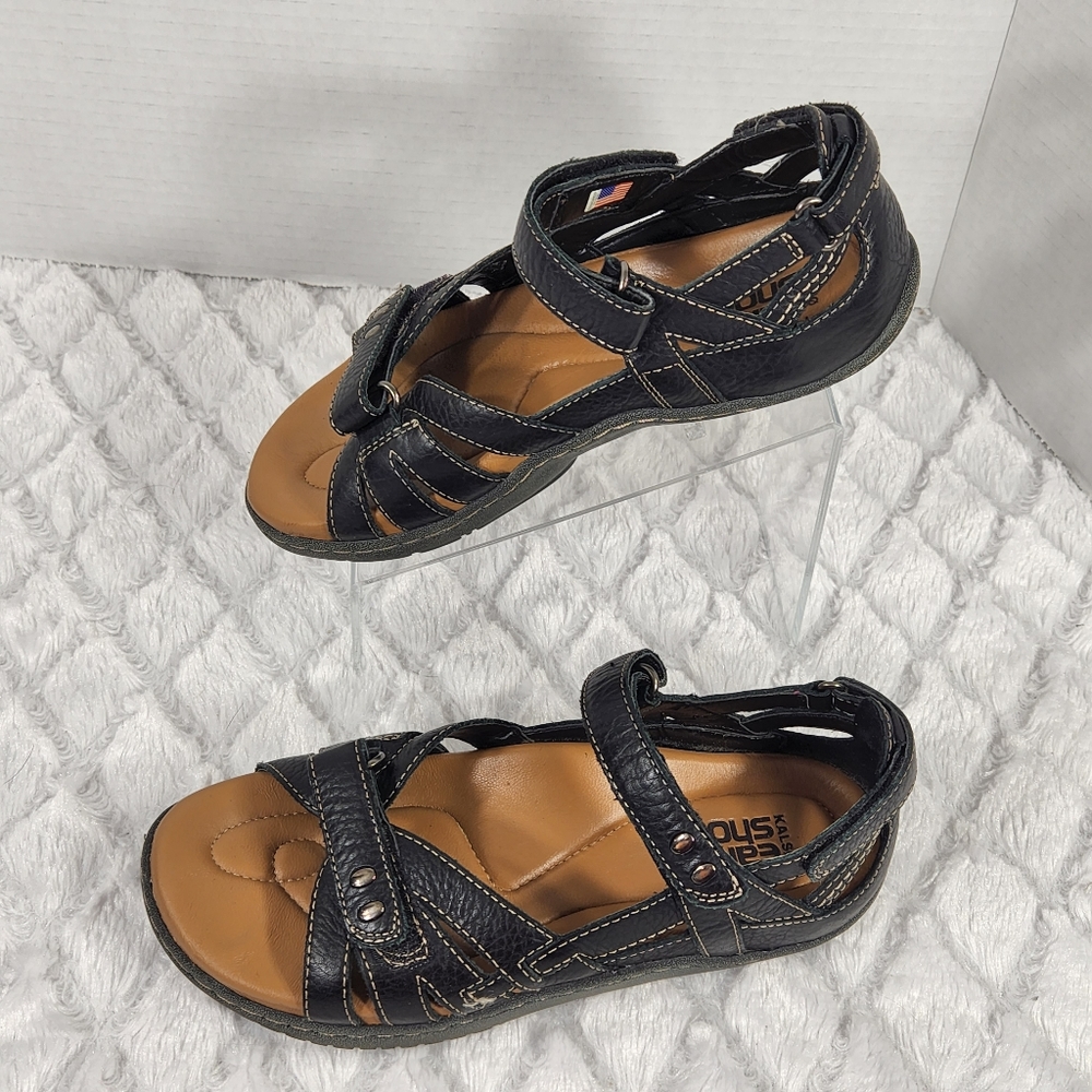 Kalso Earth Shoe Black leather sandal - Picture 5 of 12